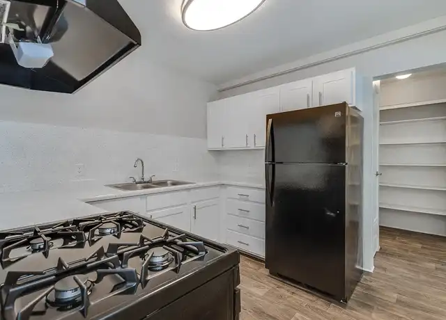 Property at Villas at Vine - 801 E Vine St, Salt Lake City, UT, 84107, 2 beds, 1 bath, [object Object]