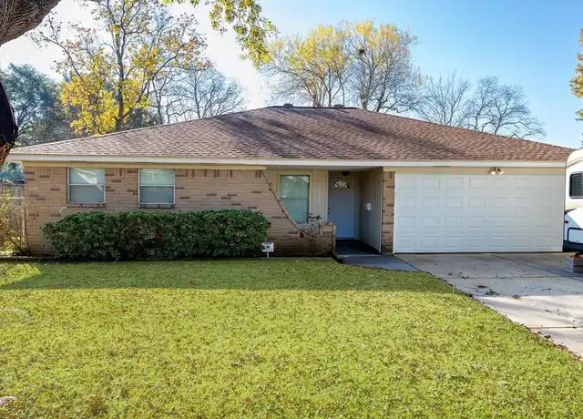 Property at 218 Page Ln, Deer Park, TX, 77536, 3 beds, 2 baths, [object Object]