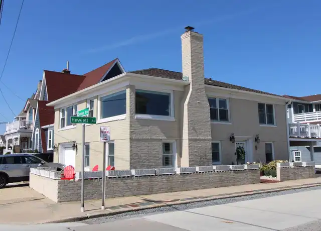 Property at 149 Hewlett Ave, Point Lookout, NY, 11569, 3 beds, 1.5 baths, [object Object]