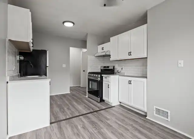 Property at 11276 Goddard Ct, Taylor, MI, 48180, 2 beds, 1.5 baths, [object Object]