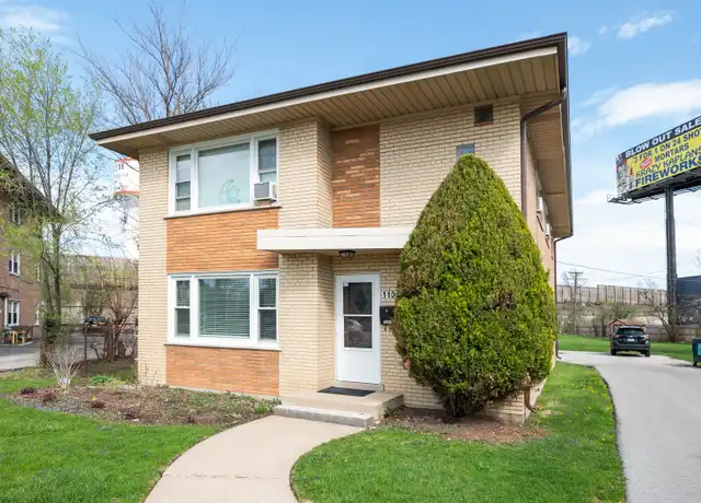 Property at 11015 S Lloyd Dr Unit 1, Worth, IL, 60482, 3 beds, 1.5 baths, [object Object]