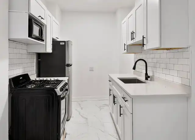 Property at The Onyx on Carmen - 915 W Carmen Ave, Chicago, IL, 60640, 0-1 beds, 1 bath, [object Object]