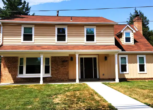 Property at 11514 Seven Locks Rd, Potomac, MD, 20854, 6 beds, 3.5 baths, [object Object]