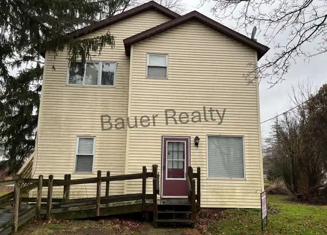 Property at 111 4th St, Willard, OH, 44890, 2 beds, 1 bath, [object Object]