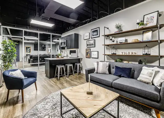 Property at Indigo Riverview - 99 N Main St, Memphis, TN, 38103, 0-2 beds, 1-2 bath, [object Object]