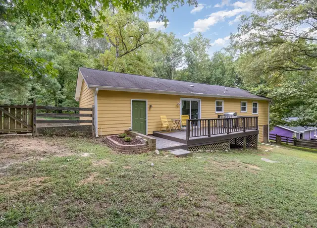 Property at 4204 Helen Dr, Fuquay Varina, NC, 27526, 3 beds, 2 baths, [object Object]